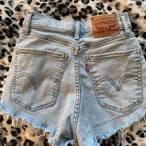 -Levi denim shorts